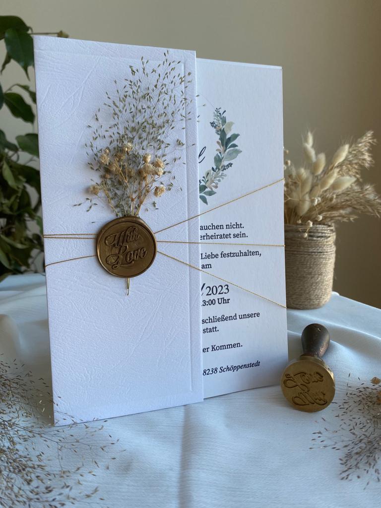 Code : 4011 - Invitation de mariage faite à la main