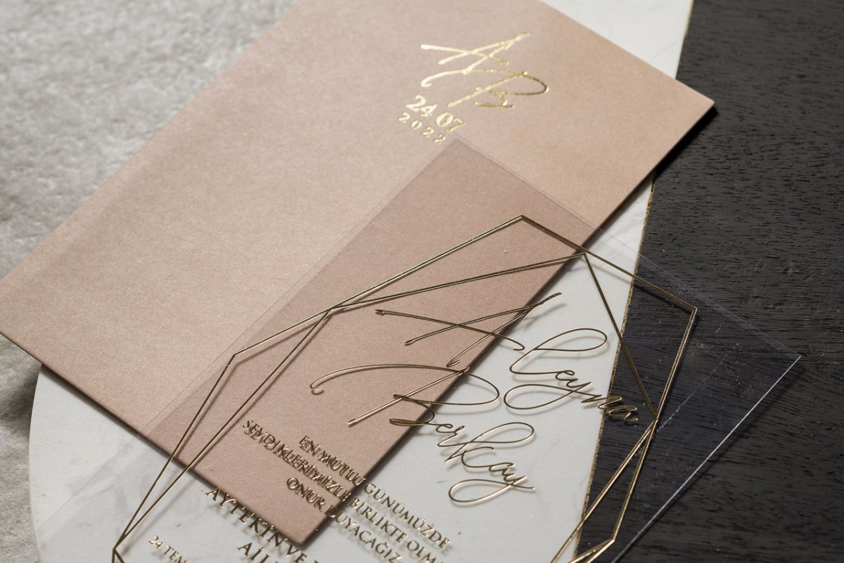 Code: IK7035 - Transparente Hochzeitseinladung - Einladung Store